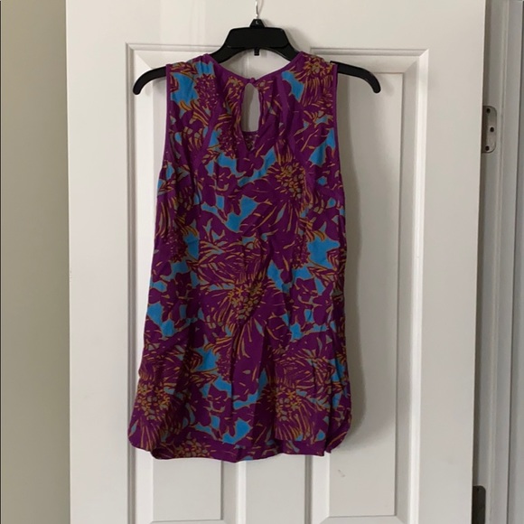 Cabi sleeveless top - Picture 4 of 4